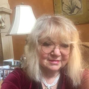 Meet your Posher, Linda